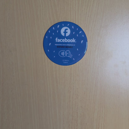 Plaque Facebook